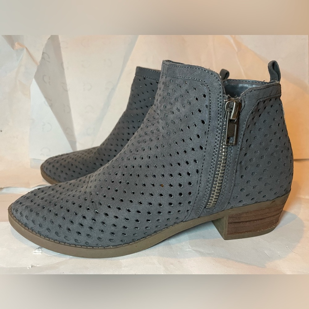 Carlos by Carlos Santana blue-grey booties